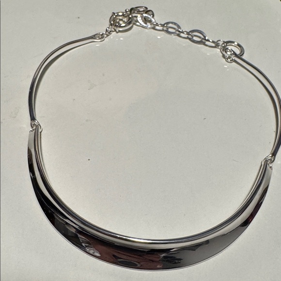 Boutique Silver Tone Collar Necklace Statement Minimalist Modern (BR1111/2) - Picture 8 of 8